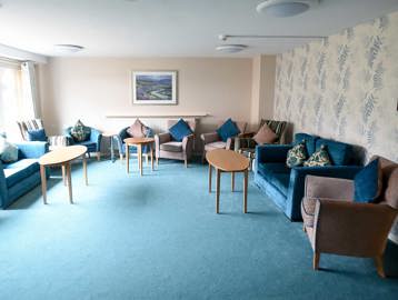 Ward Court Communal Seating