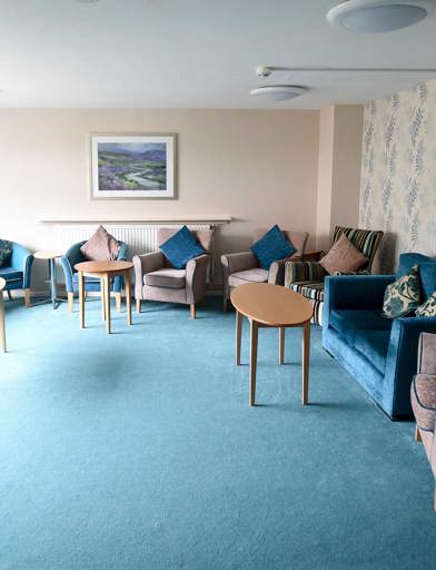 Ward Court Communal Seating 