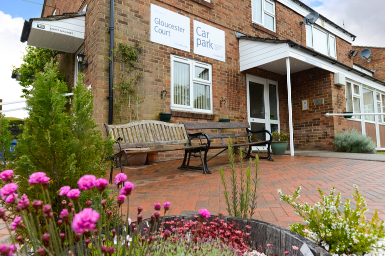 Gloucester Court 013