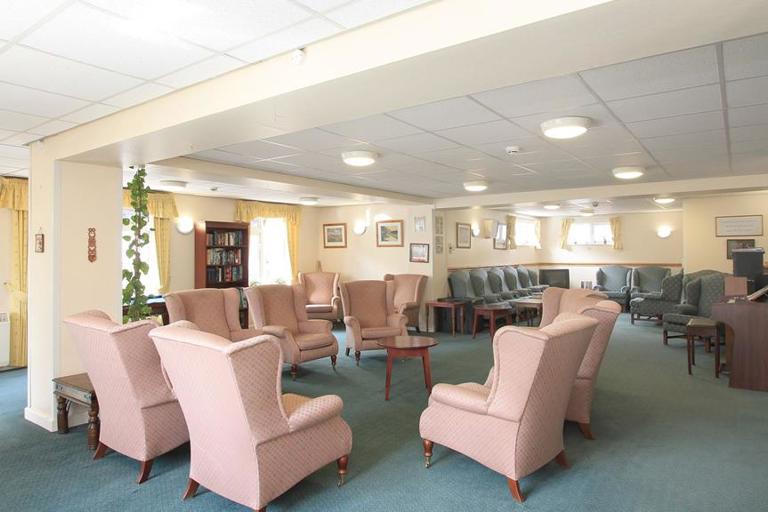 2433 Irene Astor Court 005