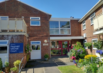 Sunny Entrance