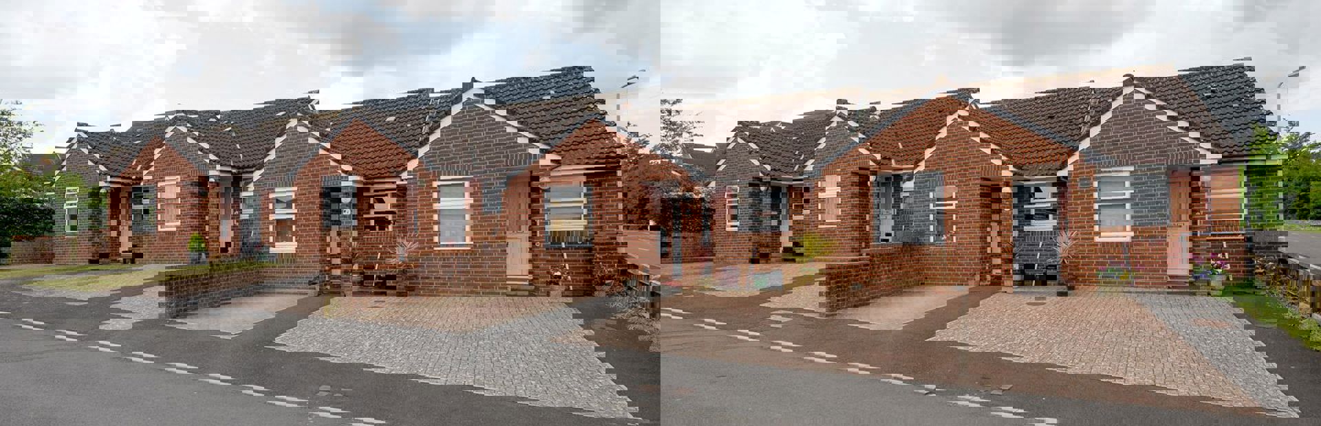 3611 Southcombe Court 001