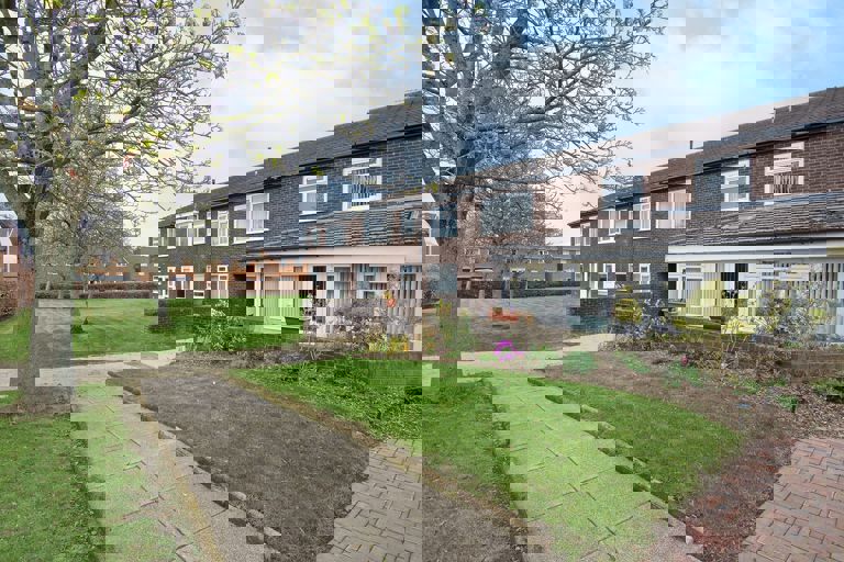 Lonsdale Court 3