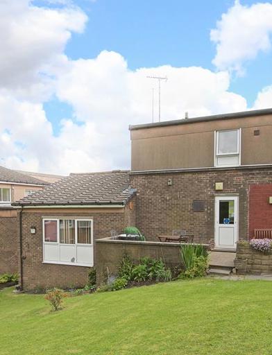 Harvey Longworth Court Bb4 019 