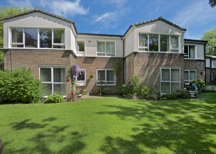 2505 Bretherton Court 006