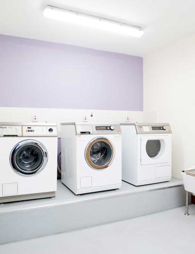 Brian Cummings Court Laundry Room 