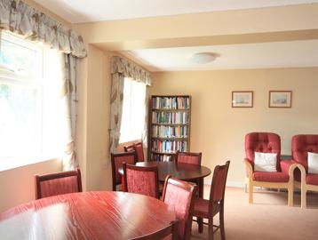 Countess Mountbatten Court 004