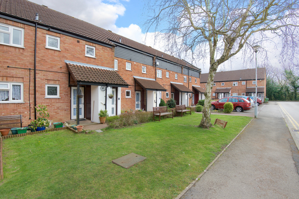Dennis Potter Court 04