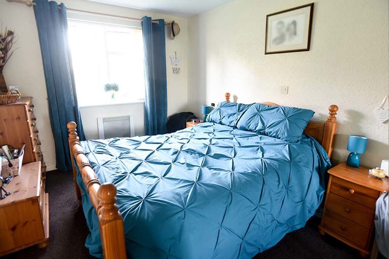 Cuthbertson Court Apartment Double Bedroom