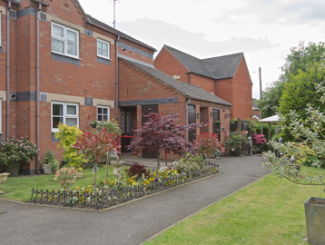 Hollis Court Dy3 0 6