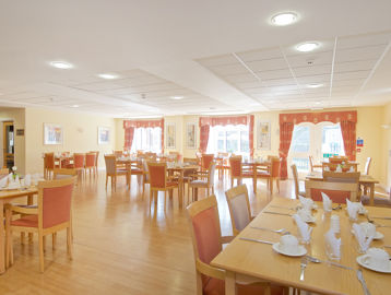 Applegarth Court 003