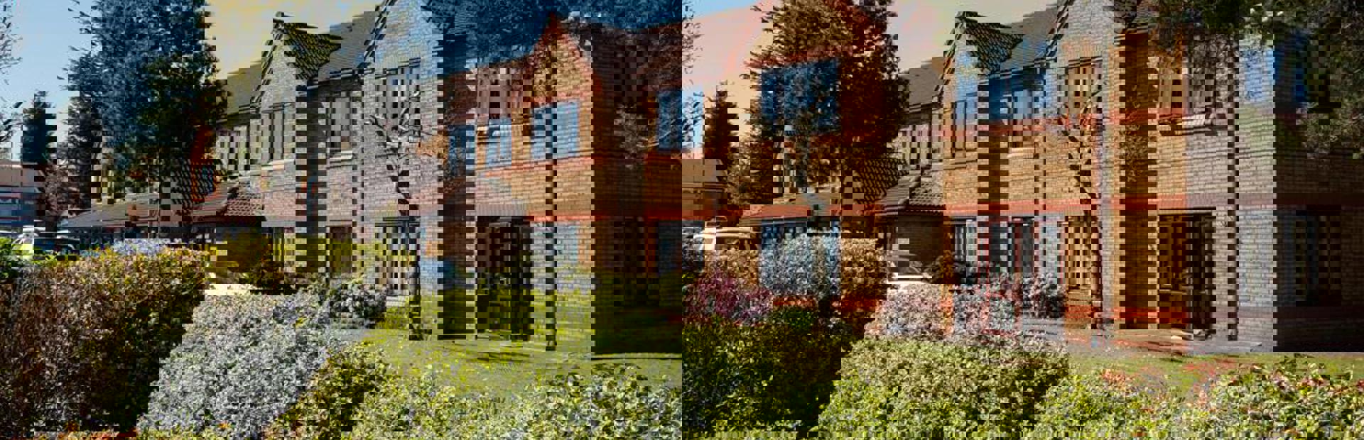 Broadway Gardens 4