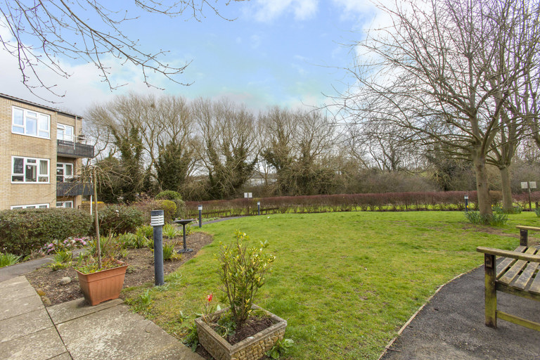 Frederick Smith Court 011