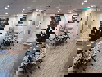Charlesworth Court Communal Seating