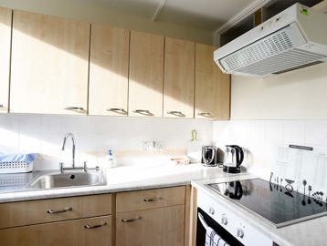 Kenneth Chambers Court Apartment Kitchen