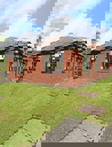 2524 Riddiough Court 001 