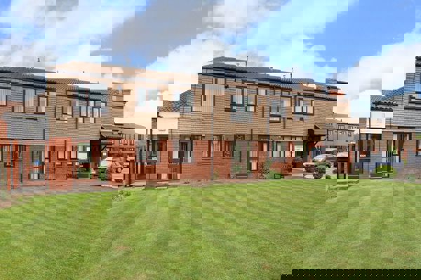 2210 Yarborough Court 004