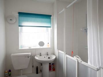 Kenneth Gamble Court Bathroom