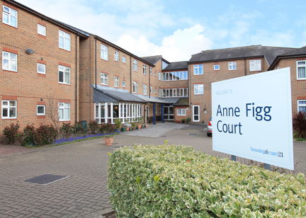 2439 Anne Figg Court 001