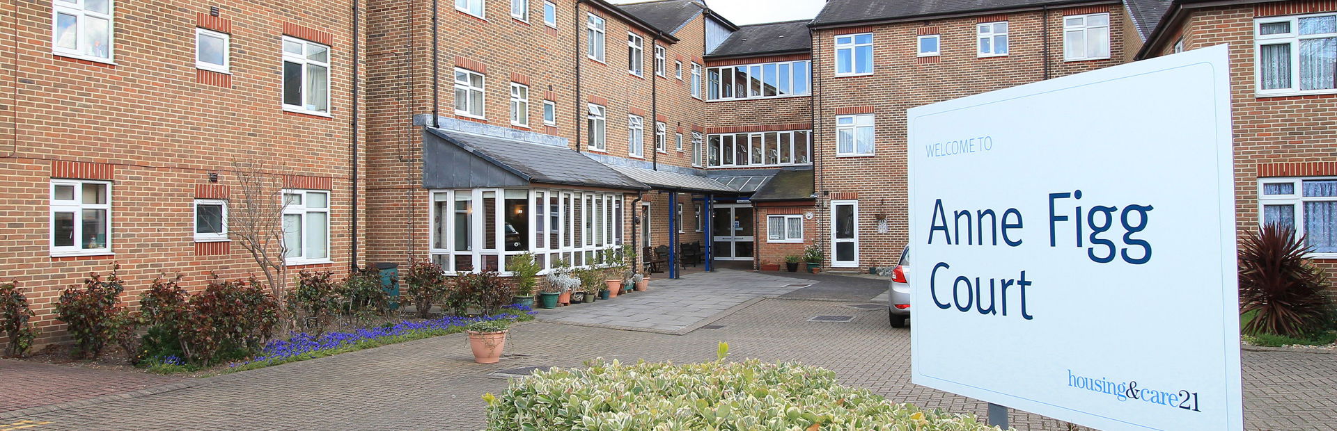 2439 Anne Figg Court 001
