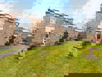 0403 Scott Evans Court 004