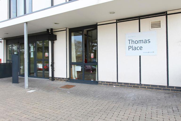Thomas Place 001