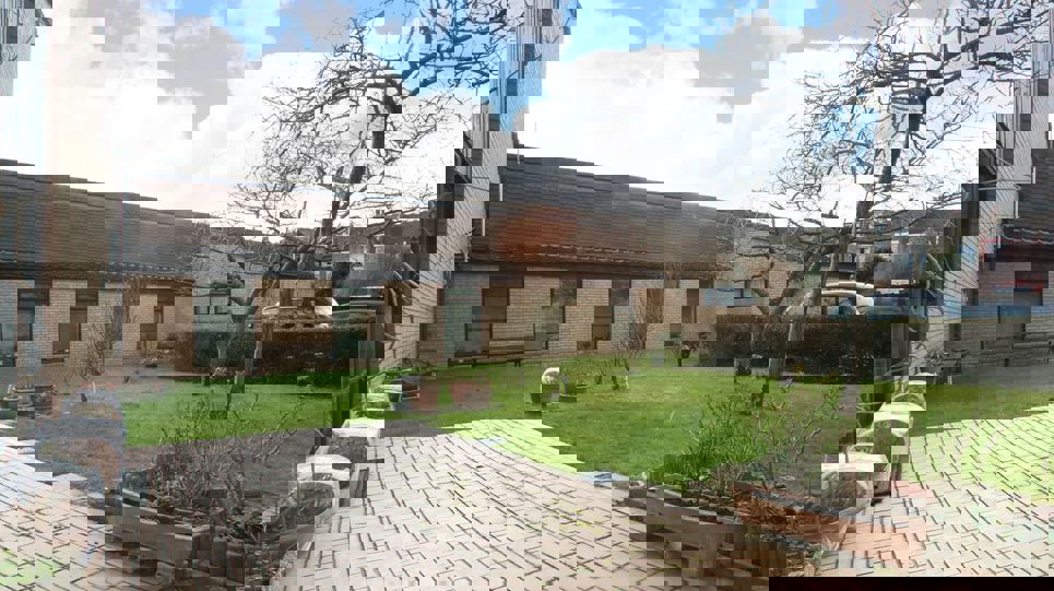 1714 Edward Jobson Court 003