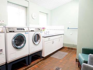 Henry Vernone Court Laundry Room