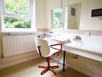 Pardoe Court Hair Salon