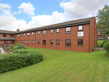 Aston Court Ol1 01