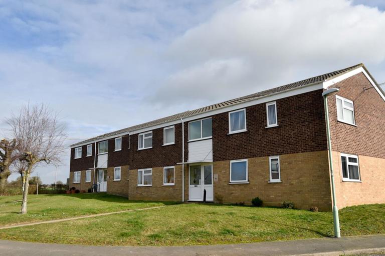 Thompson Court 7