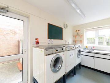 3002 Gloucester Court 004