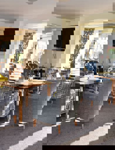 Brown Court Seating Area 