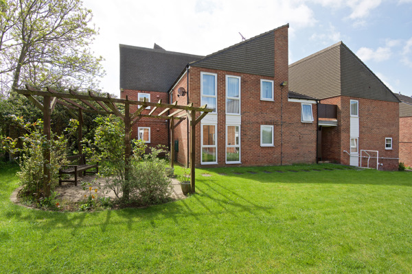 2705 Burland Court 001
