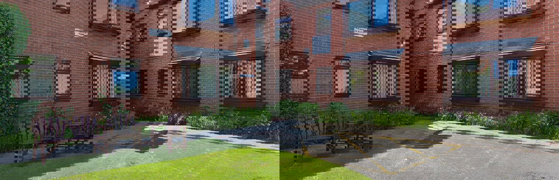 William Griffiths Court Bb2 08