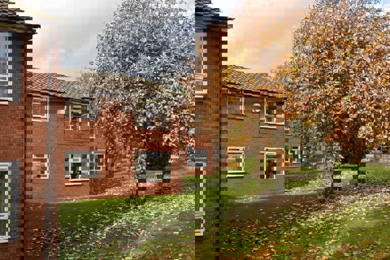 Curtis Court 9