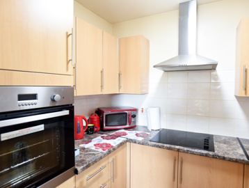 H21 Herbert Buzzard Court 23