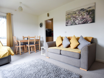 H21 Herbert Buzzard Court 24