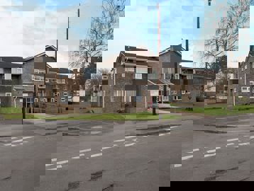 1903 Turvey King Court 001