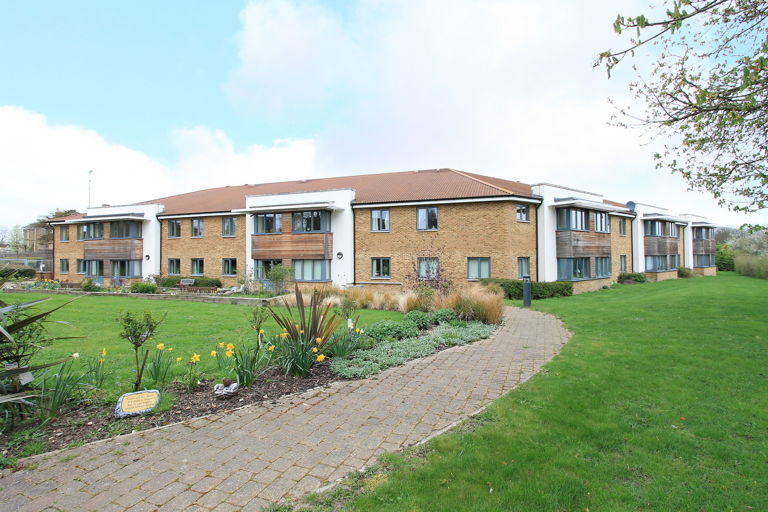 Emily Court 7