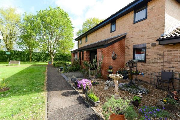 2912 Terence Airey Court 003 (1)