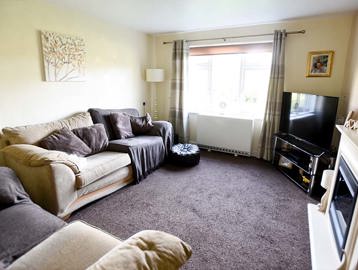 Cuthbertson Court Apartment Living Room
