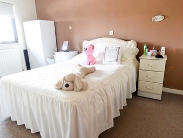 Legh Court Apartment Single Bedroom