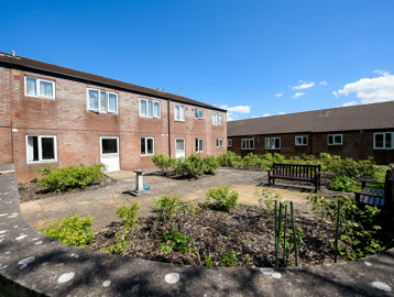 Goode Court 003
