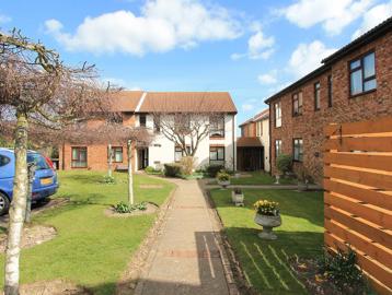 2405 Dosset Court 004