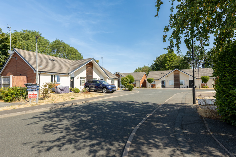 The entrance to Mayfield Bungalows