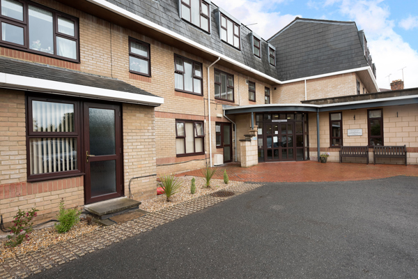 3605 Clifford Ashman Court 003