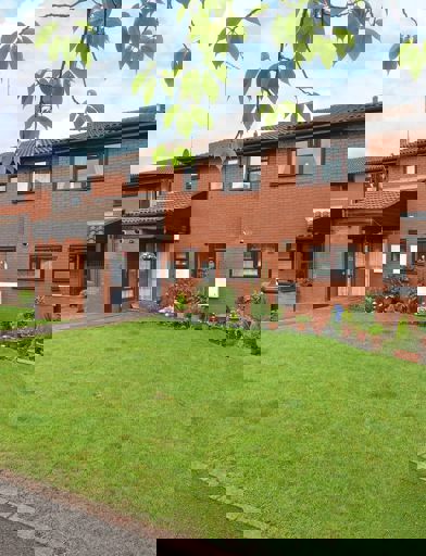 1840 Sydney Jones Court 002 