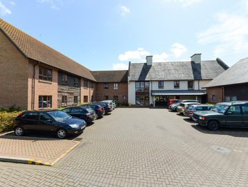 3926 Oak House 002 (1)