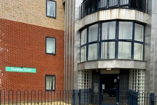 Fountain Court 10